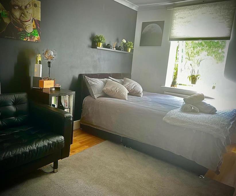 Stunning Luxury Croydon Apartment Gatwick Airport Close Purley Zewnętrze zdjęcie