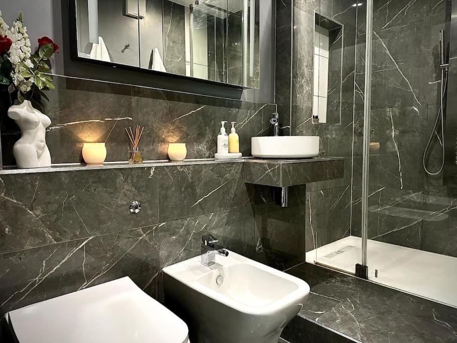Stunning Luxury Croydon Apartment Gatwick Airport Close Purley Zewnętrze zdjęcie